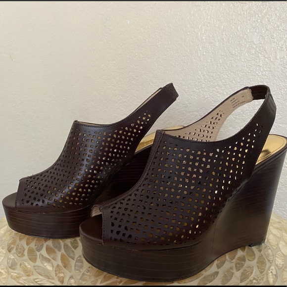 Coach Shoes - New Coach Chastity Chestnut size 9M